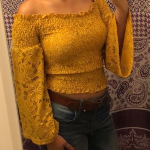 Off shoulder shirt